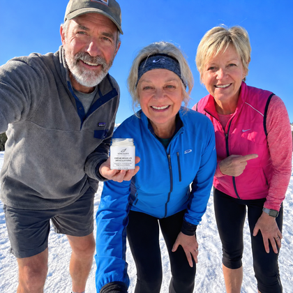 Client avec la crème Sérenerve ™