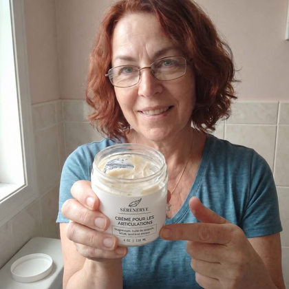 Client avec la crème Sérenerve ™